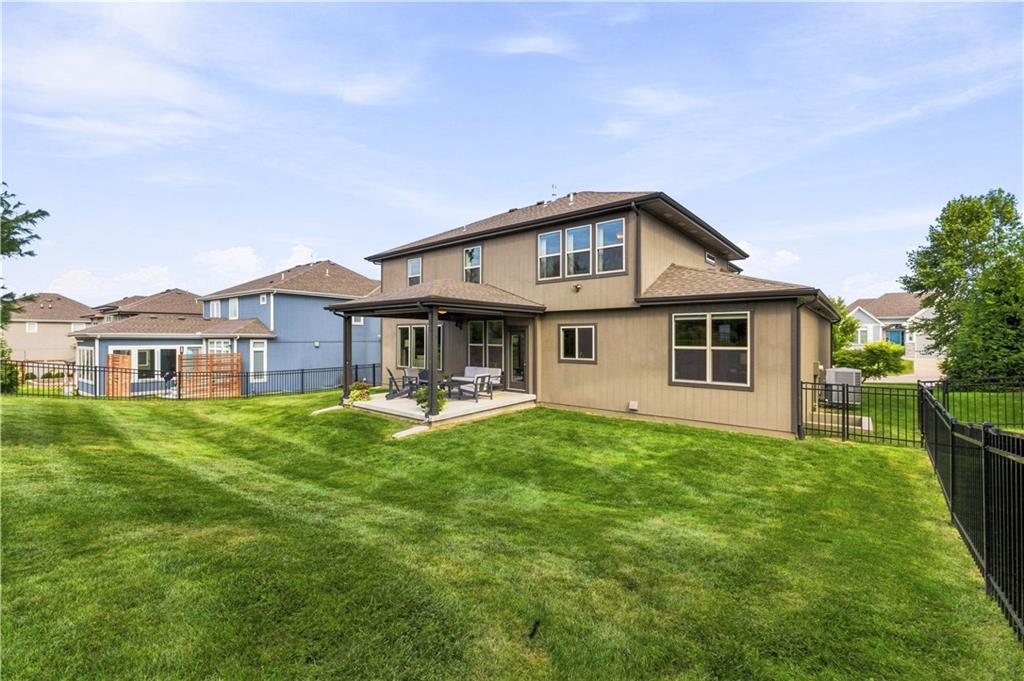 8810 W 165 Terrace