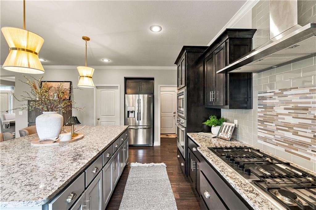 8810 W 165 Terrace