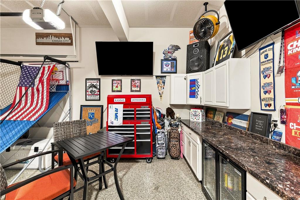8810 W 165 Terrace