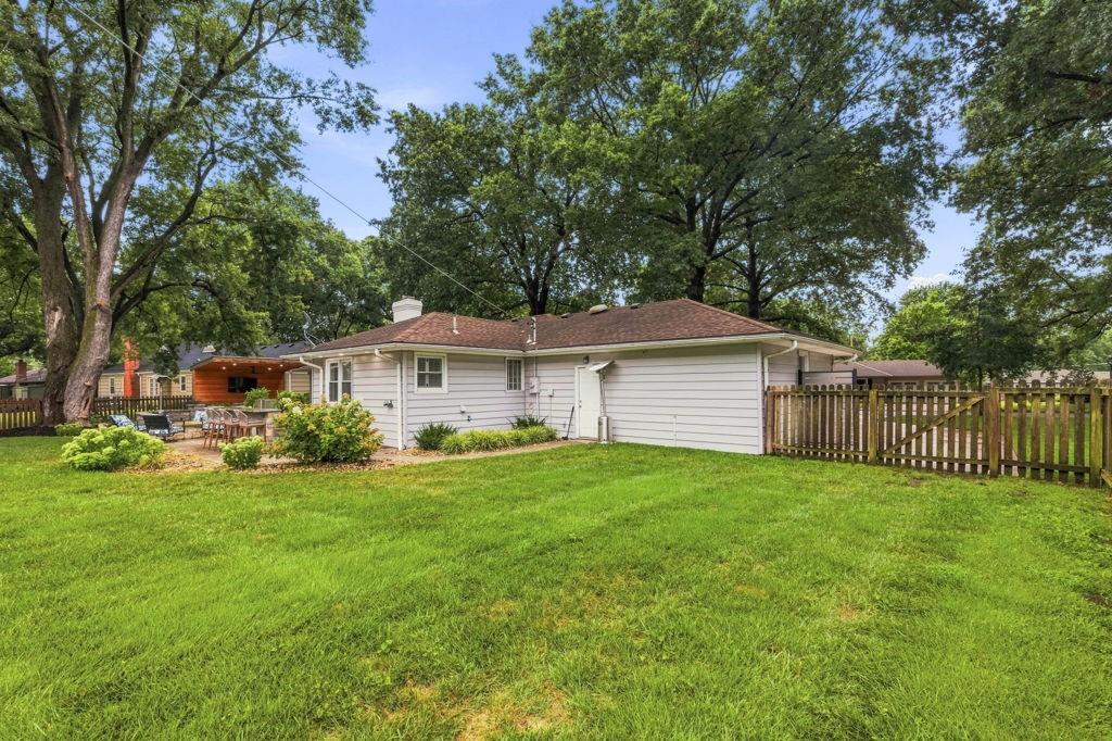 4020 W 96th Street