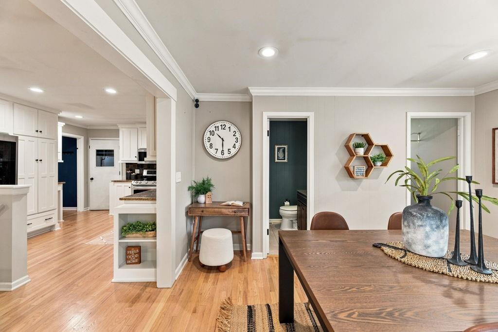 4020 W 96th Street