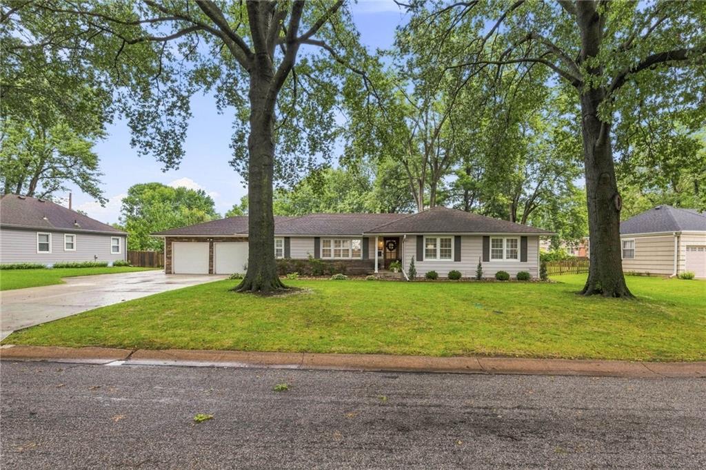 4020 W 96th Street
