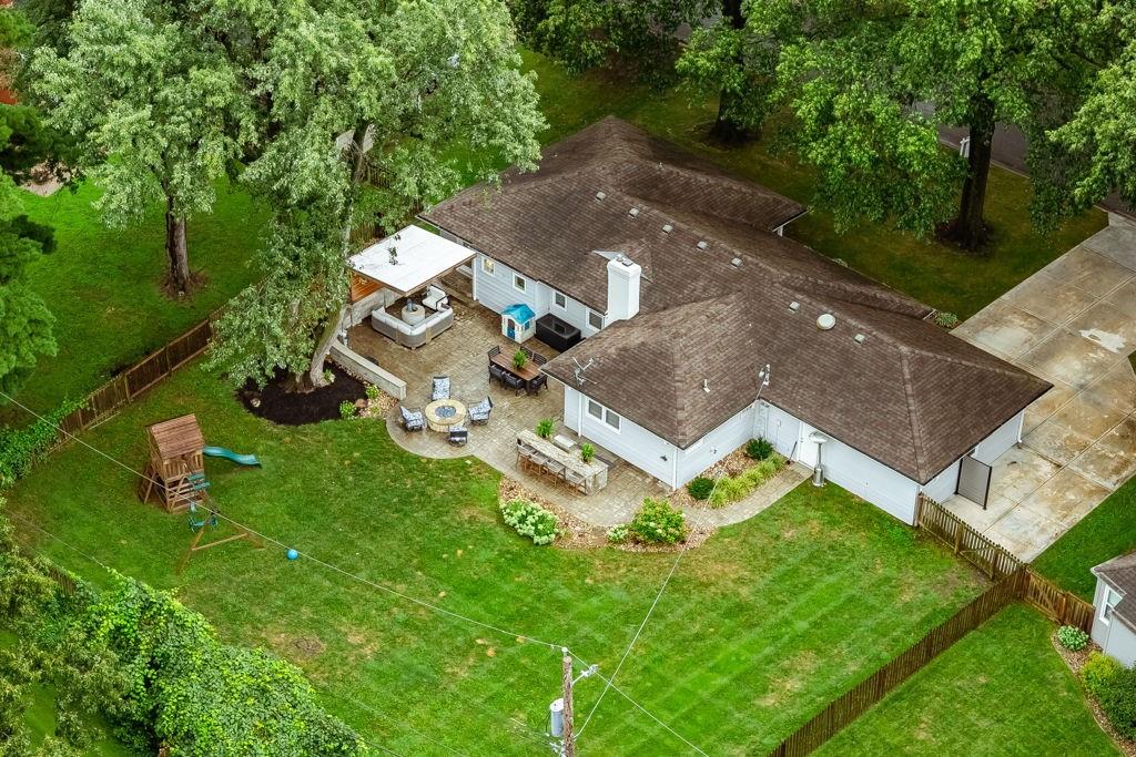 4020 W 96th Street