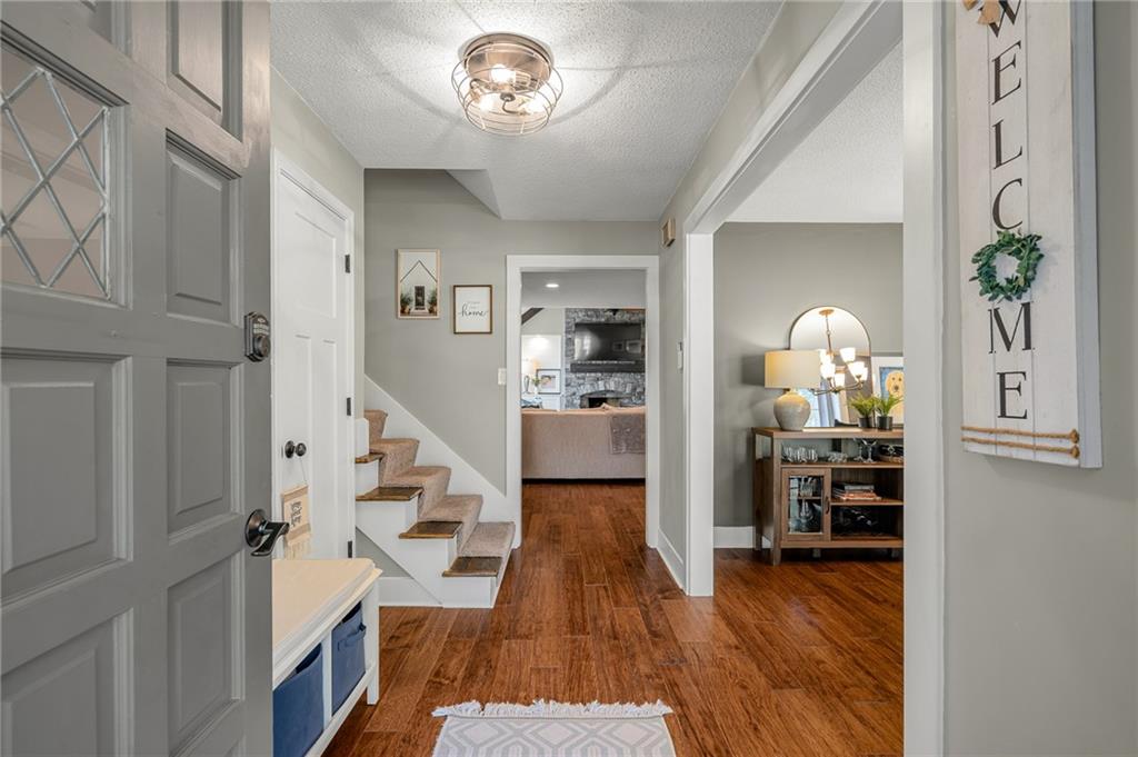 10927 W 99th Place