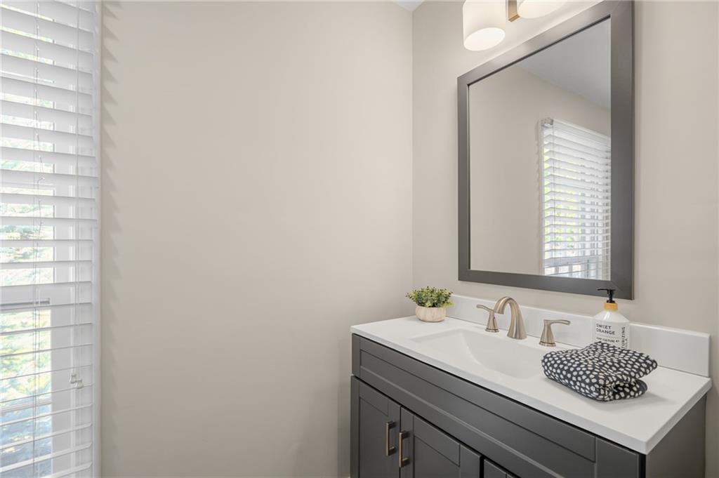 10927 W 99th Place