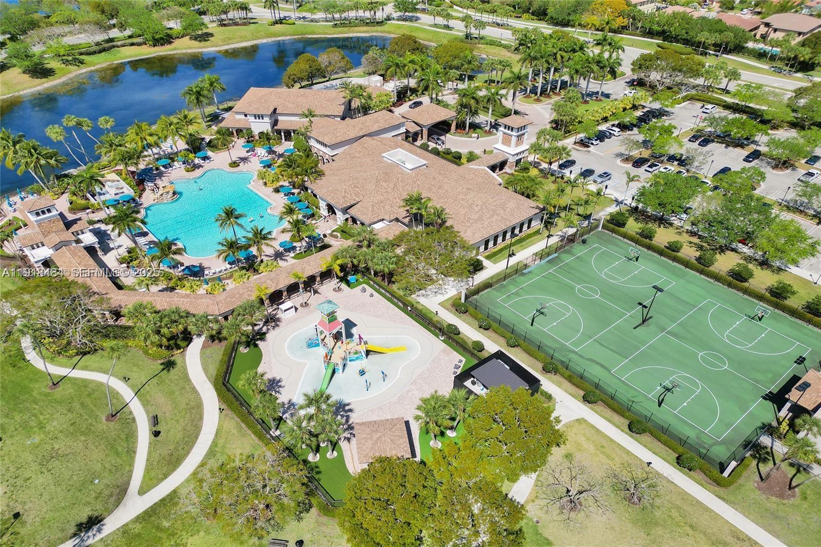 7944 NW 111th Way