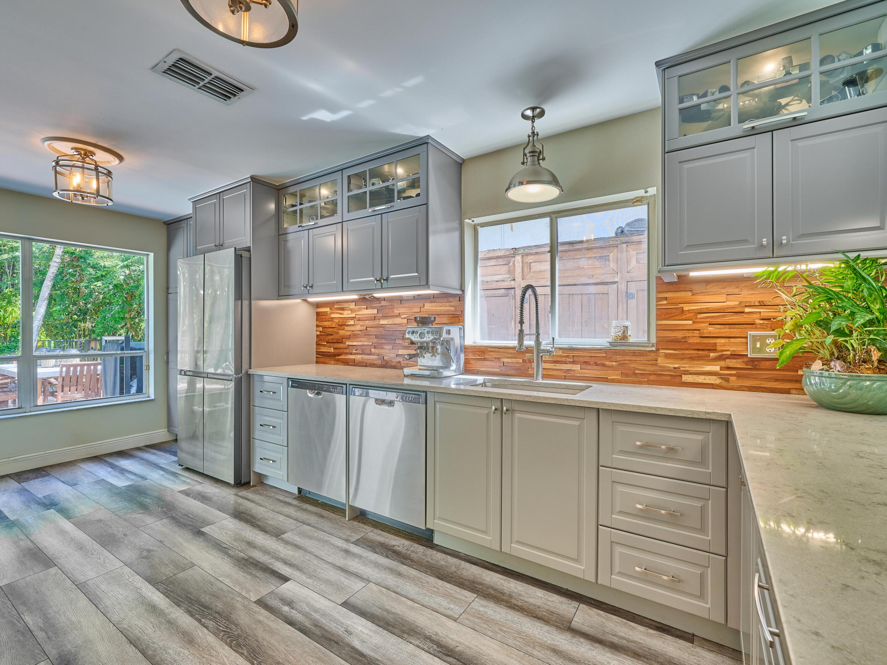 10414 Buena Ventura Drive