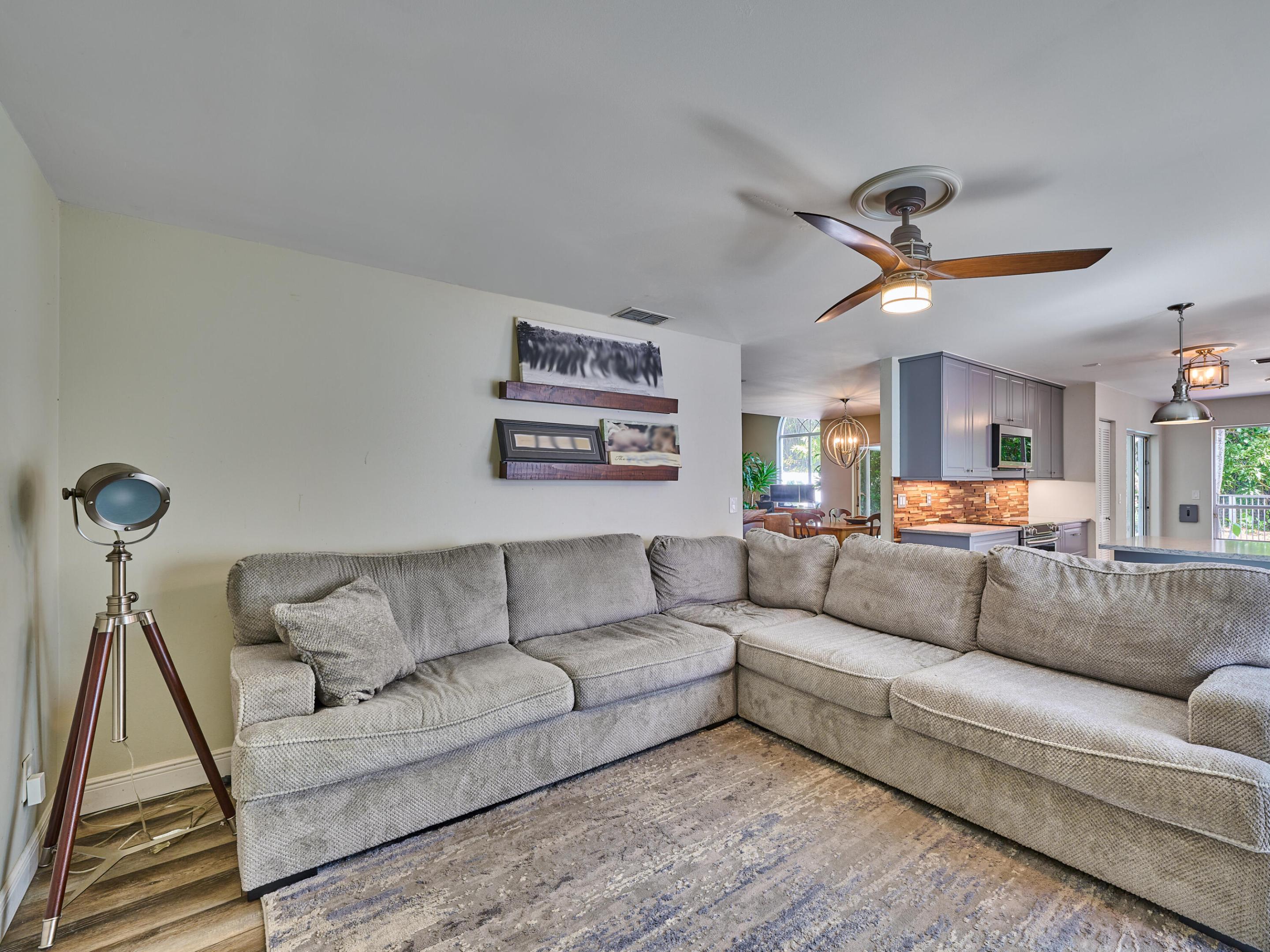 10414 Buena Ventura Drive