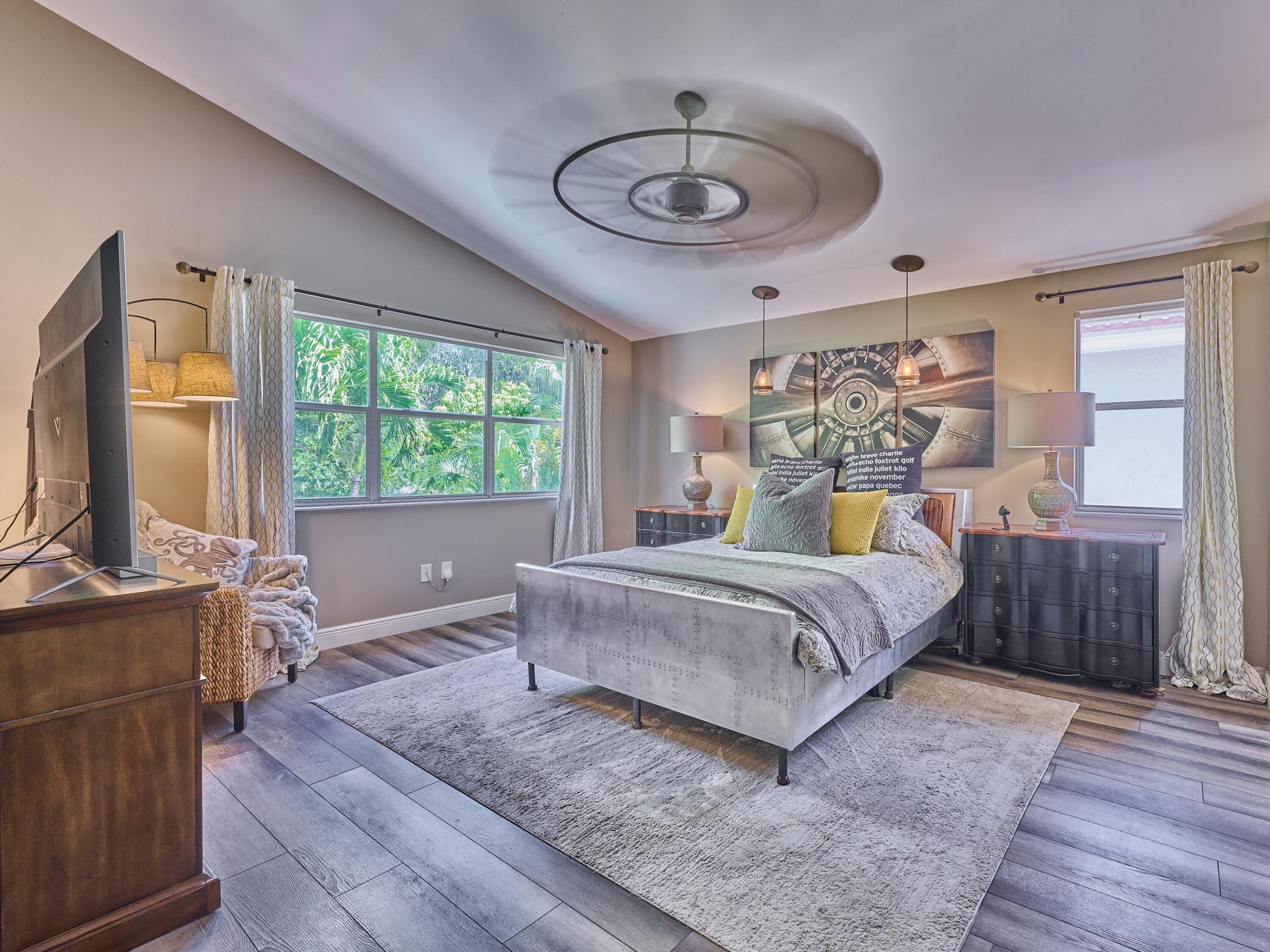 10414 Buena Ventura Drive