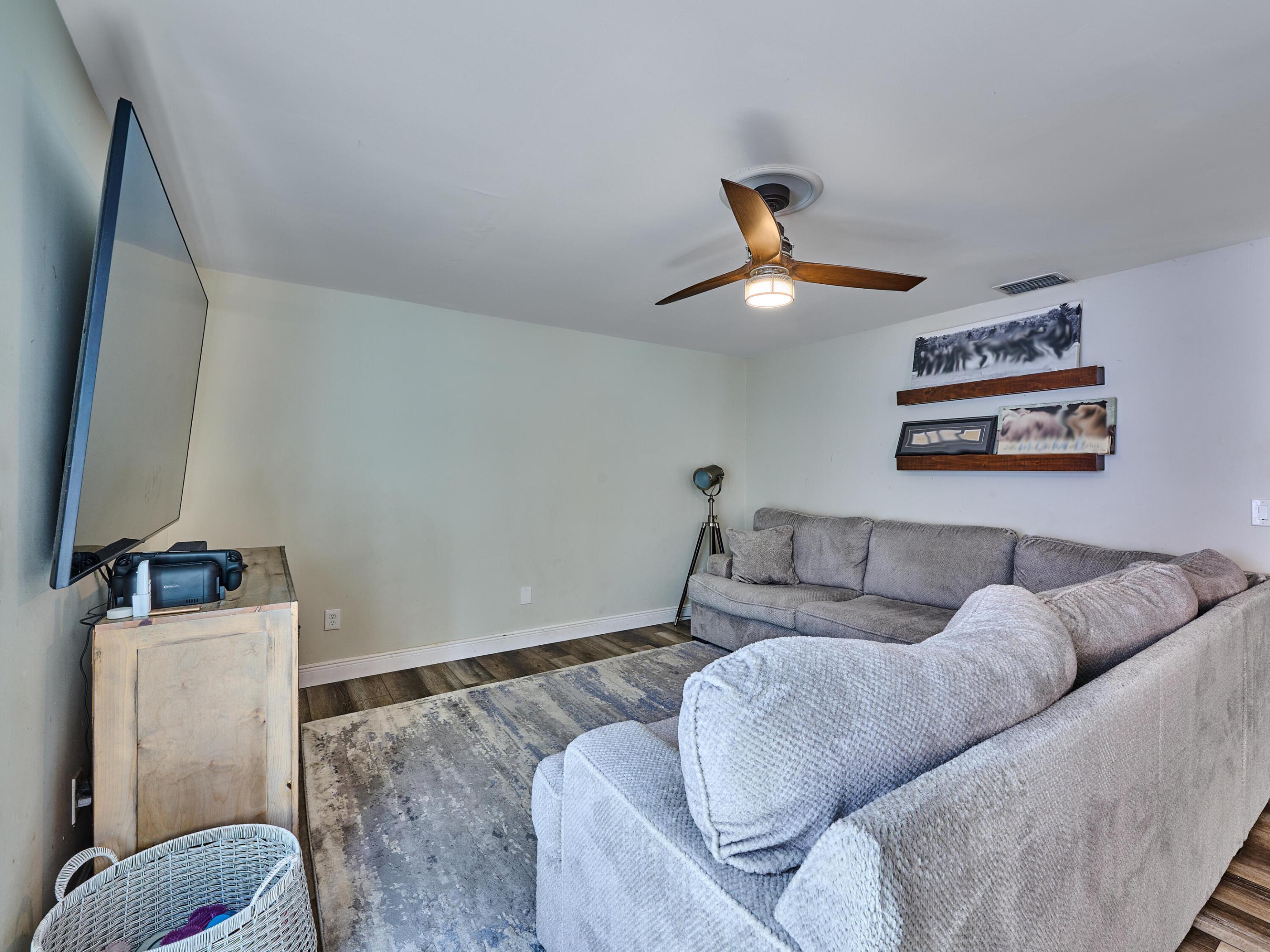 10414 Buena Ventura Drive