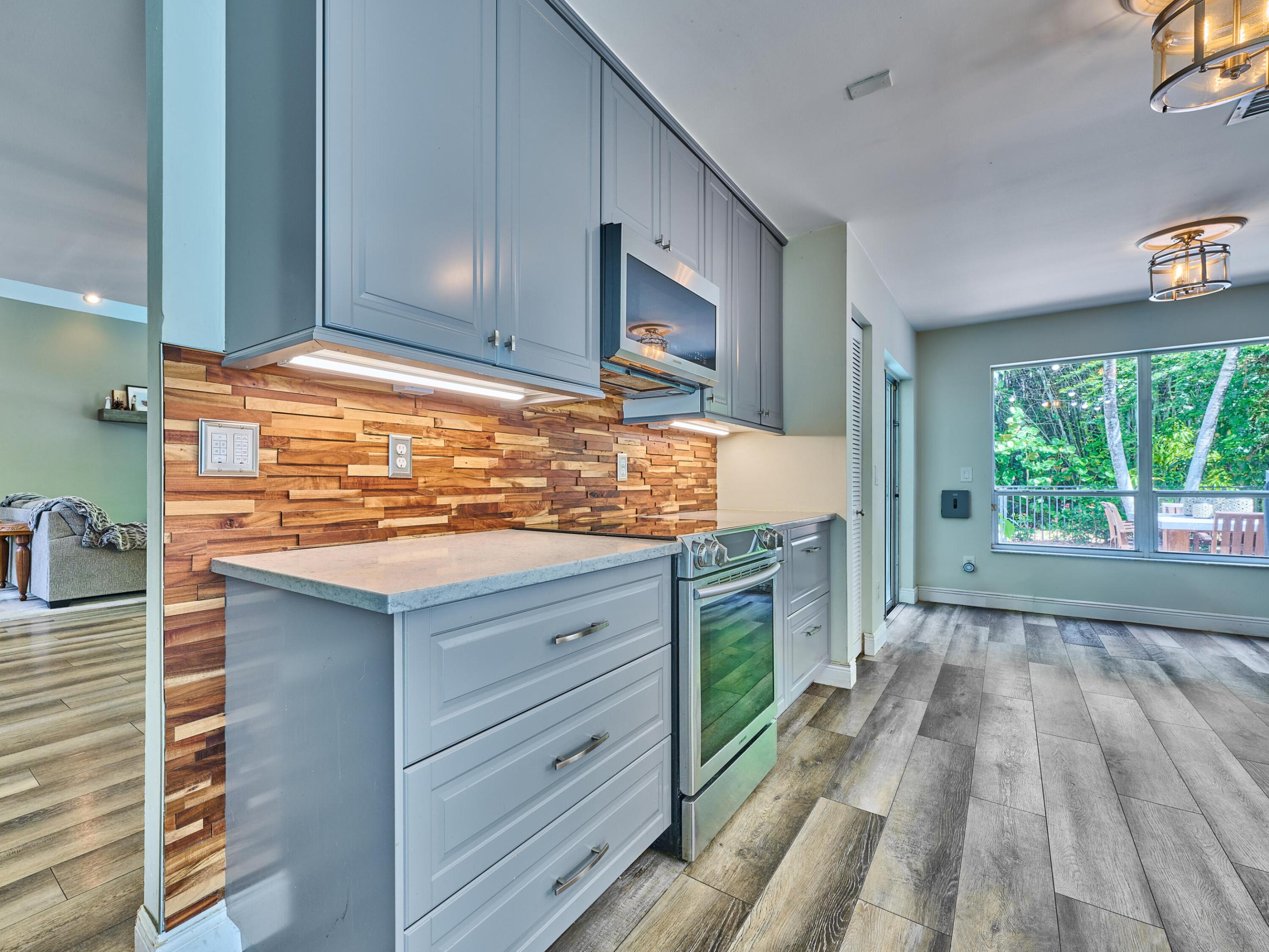 10414 Buena Ventura Drive