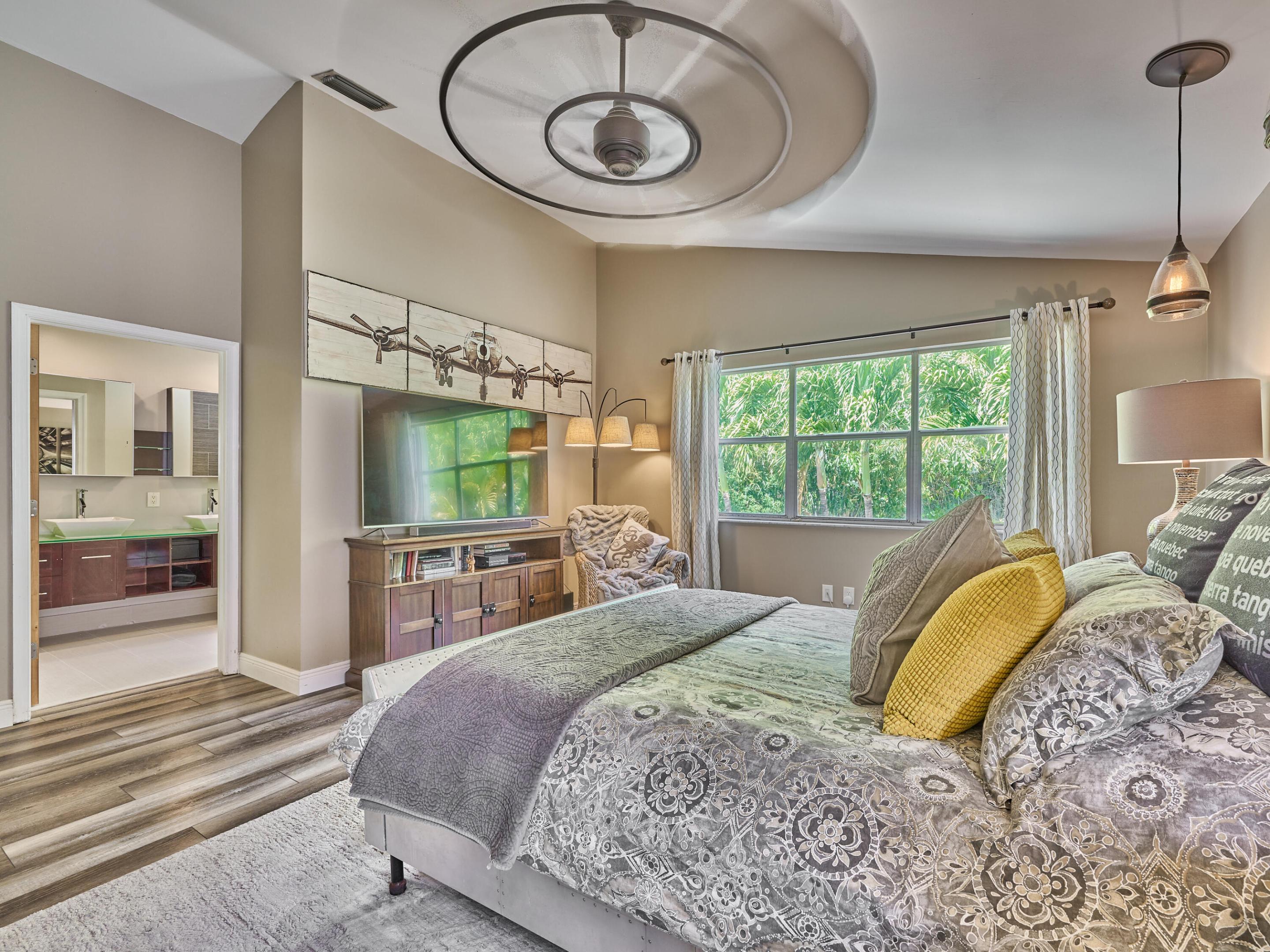 10414 Buena Ventura Drive