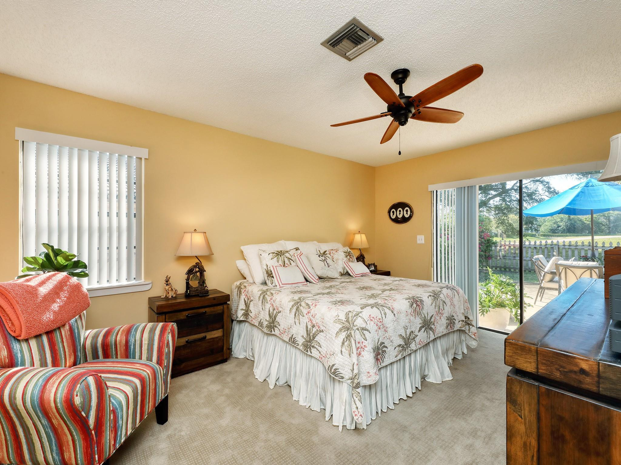 8912 Escondido Way