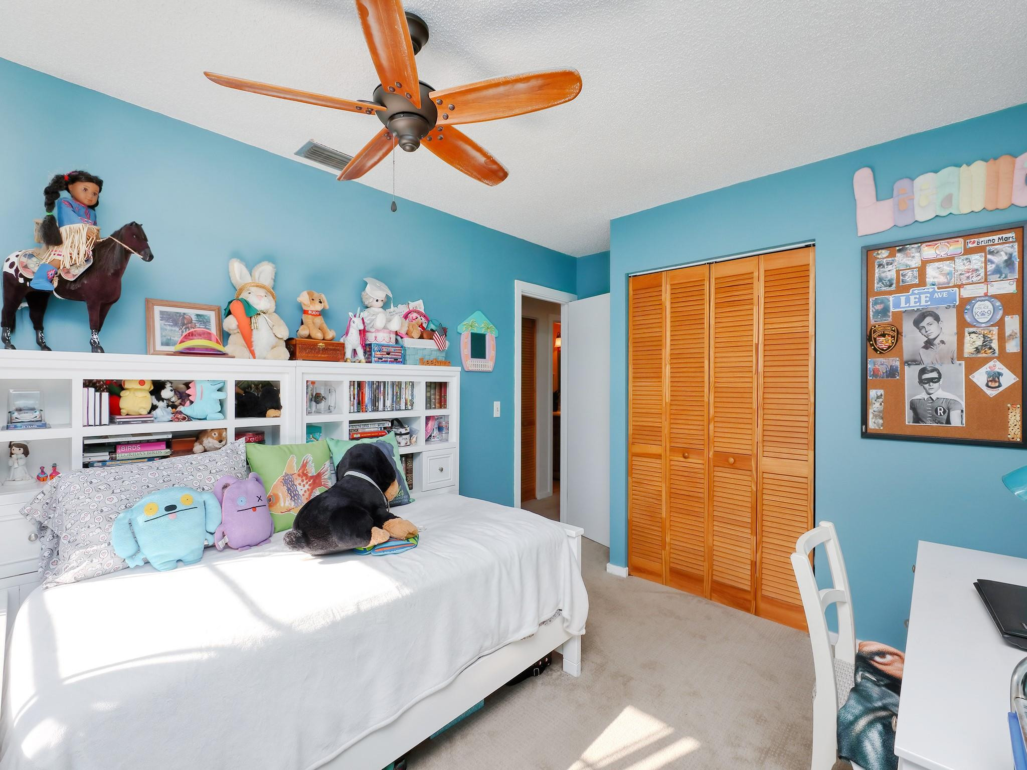8912 Escondido Way