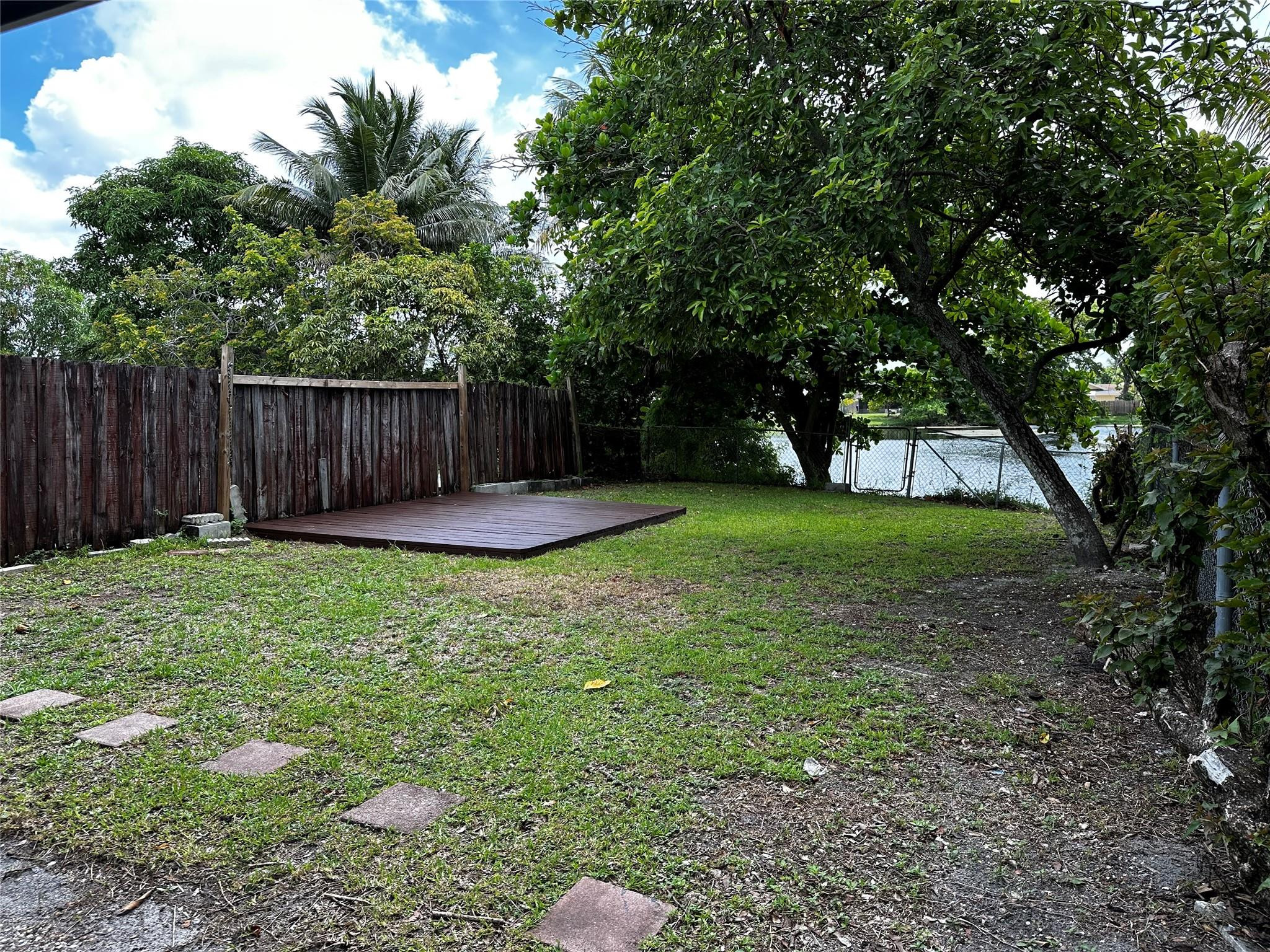 1327 SW 75th Avenue