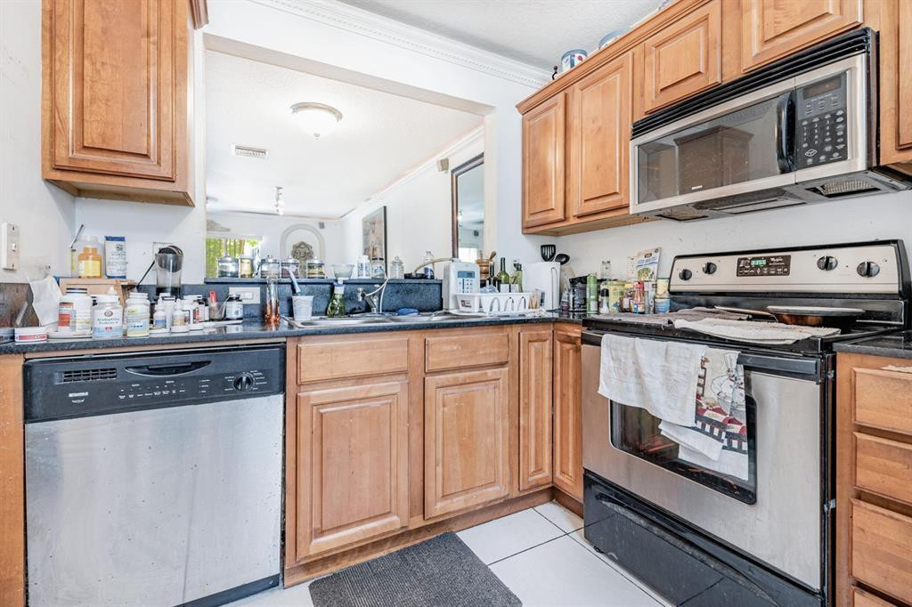 6631 Winfield Boulevard 2-6