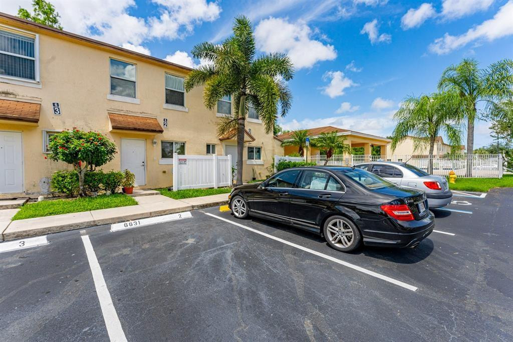 6631 Winfield Boulevard 2-6