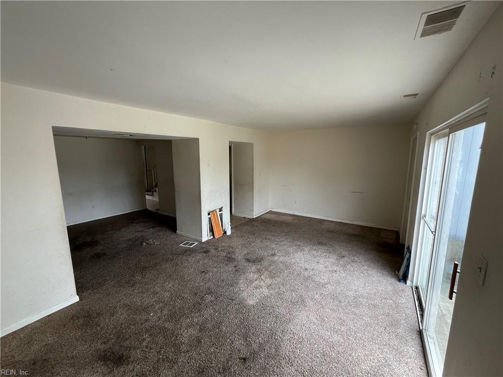 6541 Stoney PT S