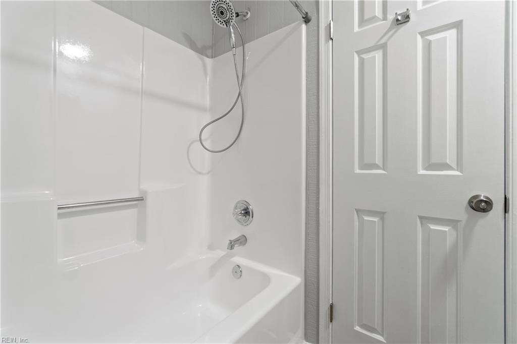 832 Quesnel DR