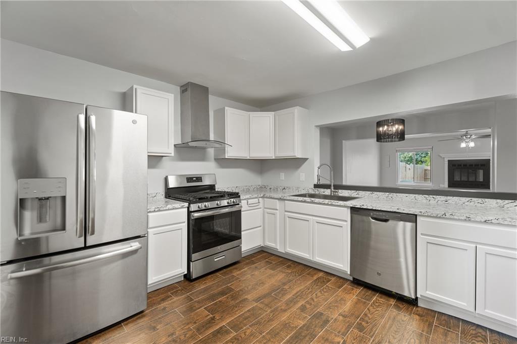 832 Quesnel DR