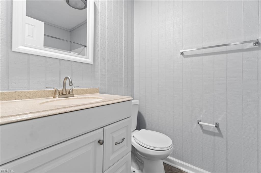 832 Quesnel DR