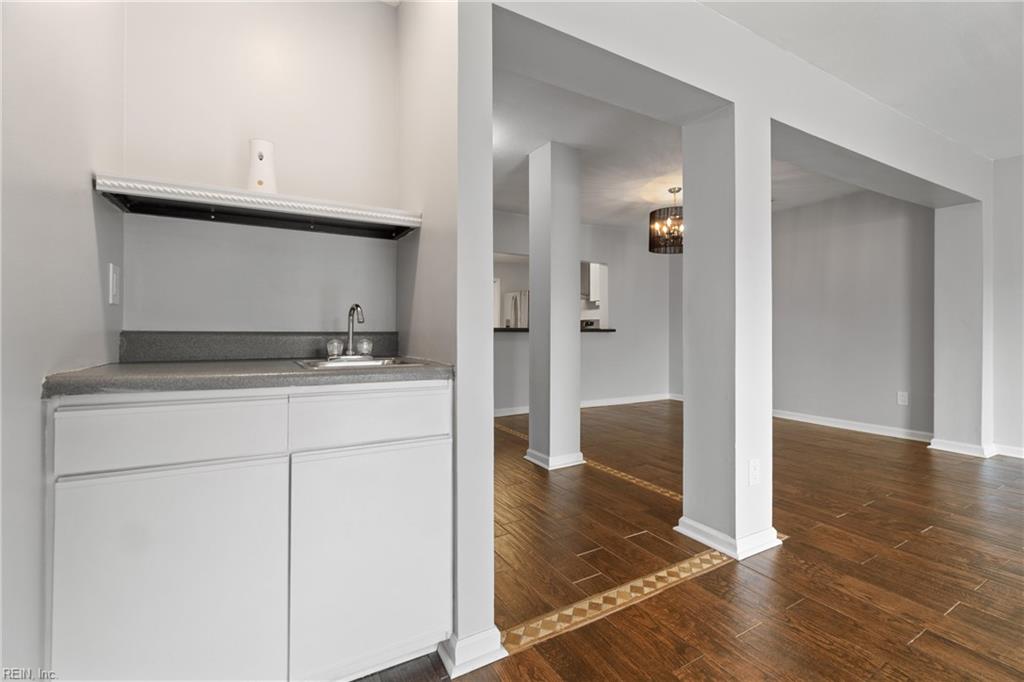 832 Quesnel DR