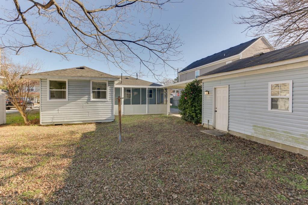 1219 Pike ST