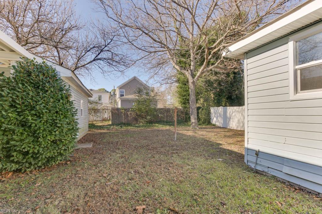 1219 Pike ST