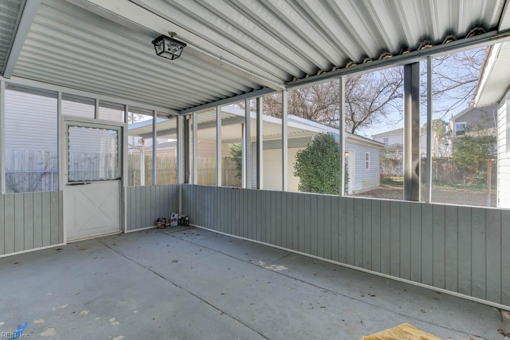 1219 Pike ST