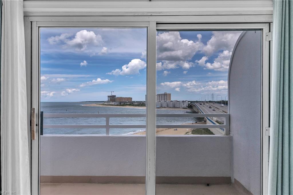 3556 Shore DR 704