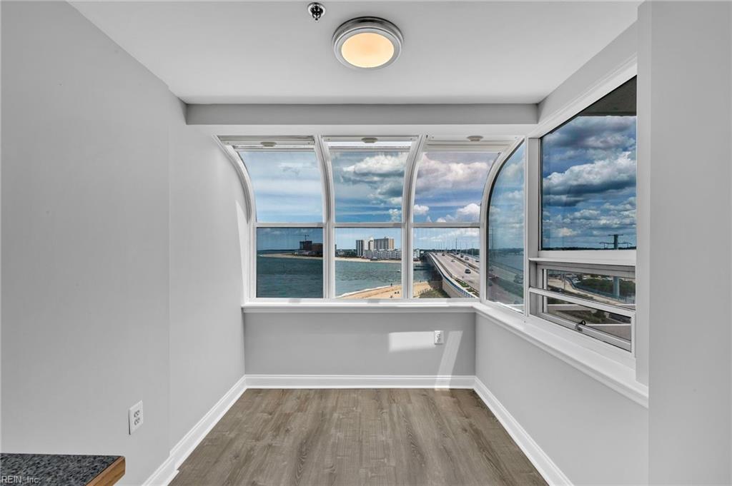 3556 Shore DR 704