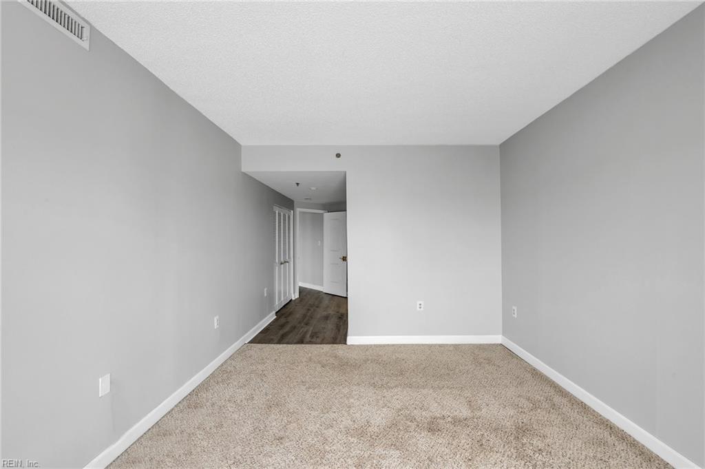 3556 Shore DR 704