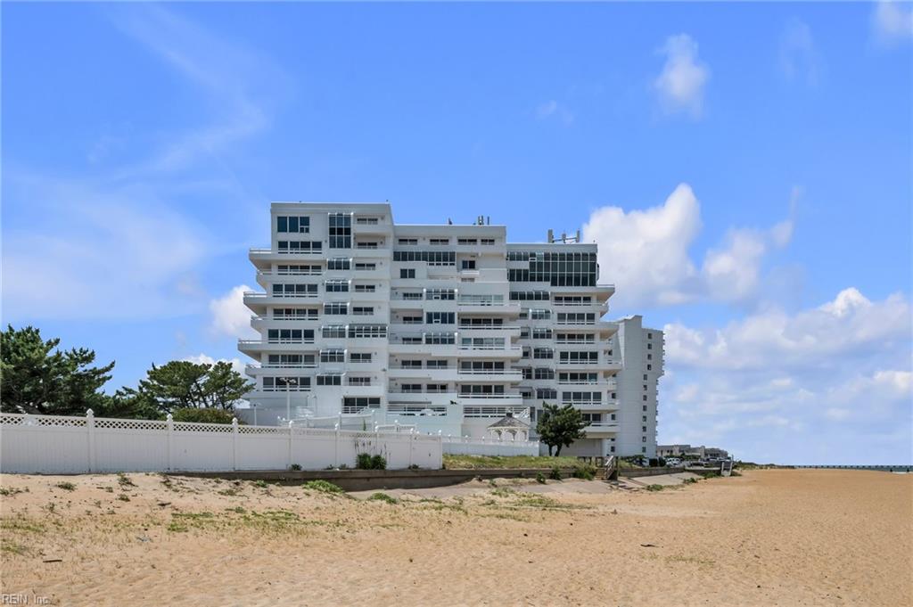 3556 Shore DR 704