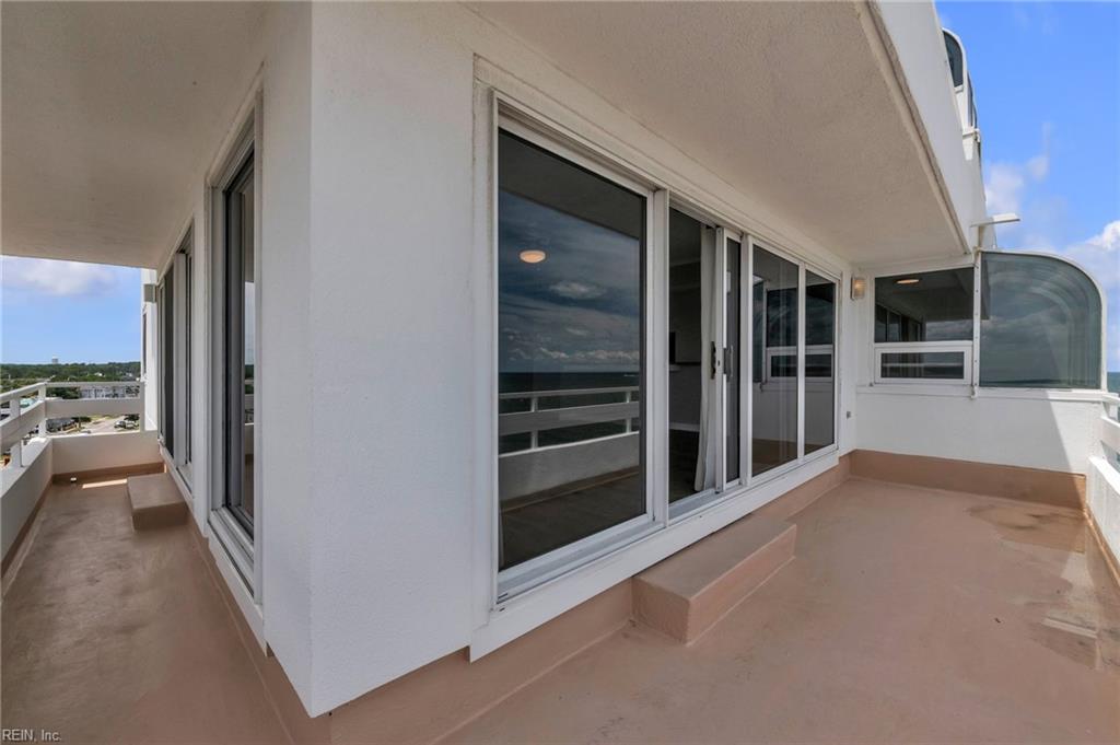3556 Shore DR 704