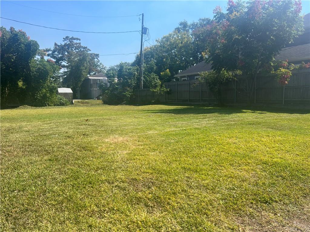 50 BEVERLY GARDEN Drive