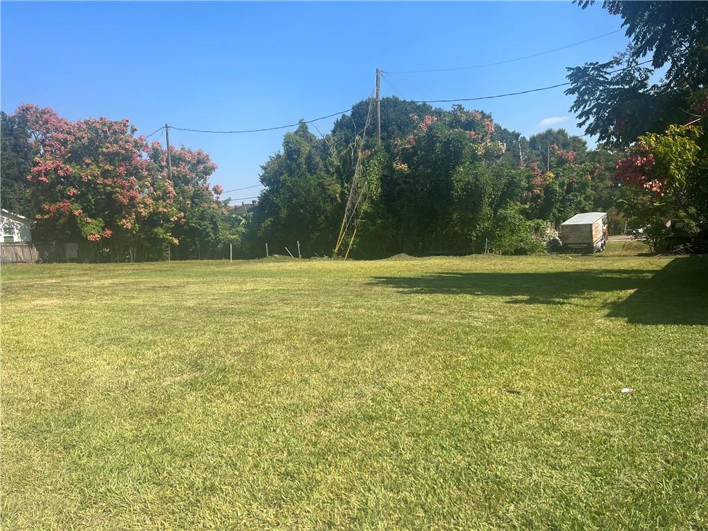 50 BEVERLY GARDEN Drive