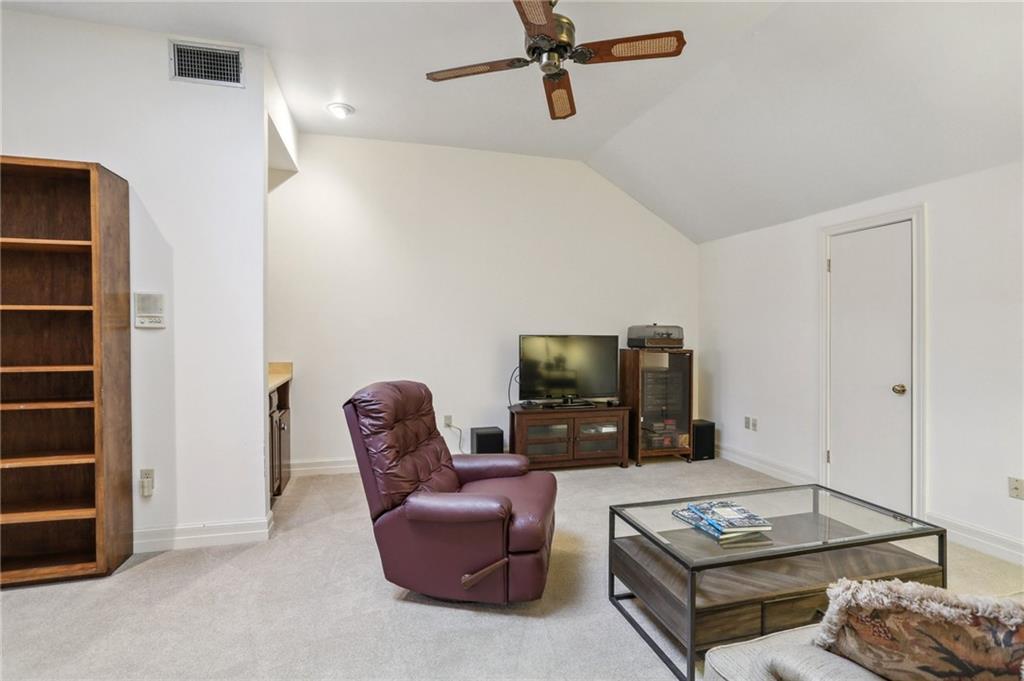 805 RUE DECATUR None