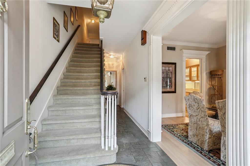 805 RUE DECATUR None