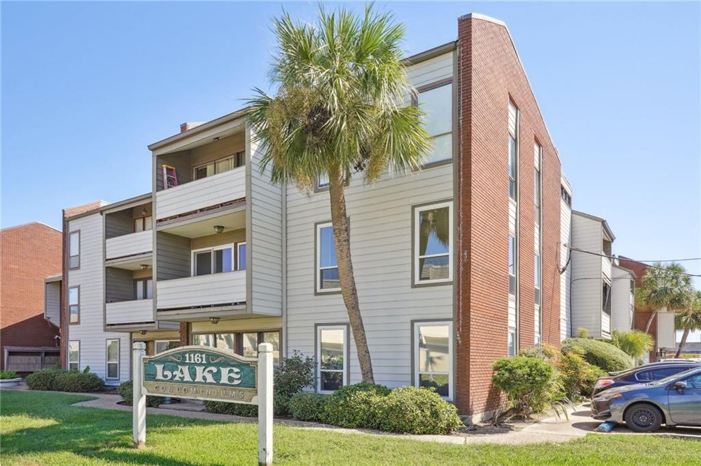 1161 LAKE Avenue 111