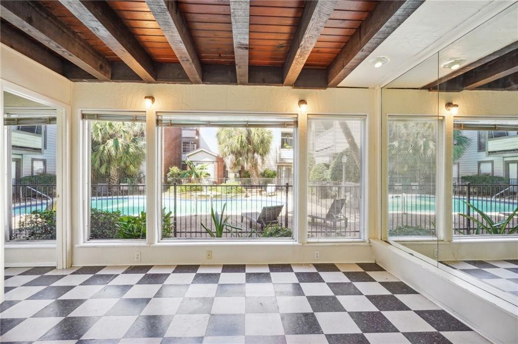 1161 LAKE Avenue 111