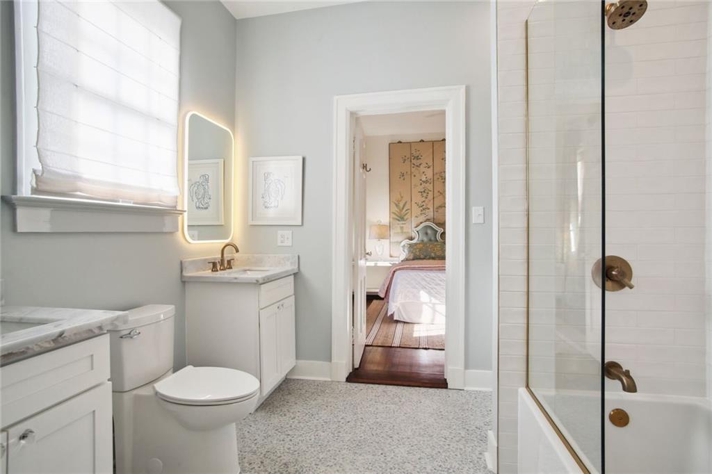 2935 ST CHARLES Avenue