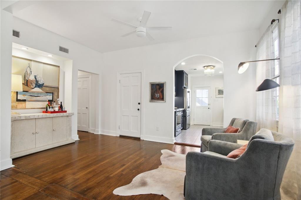 2935 ST CHARLES Avenue