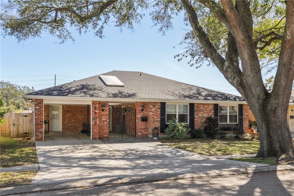 2905 BELMONT Place