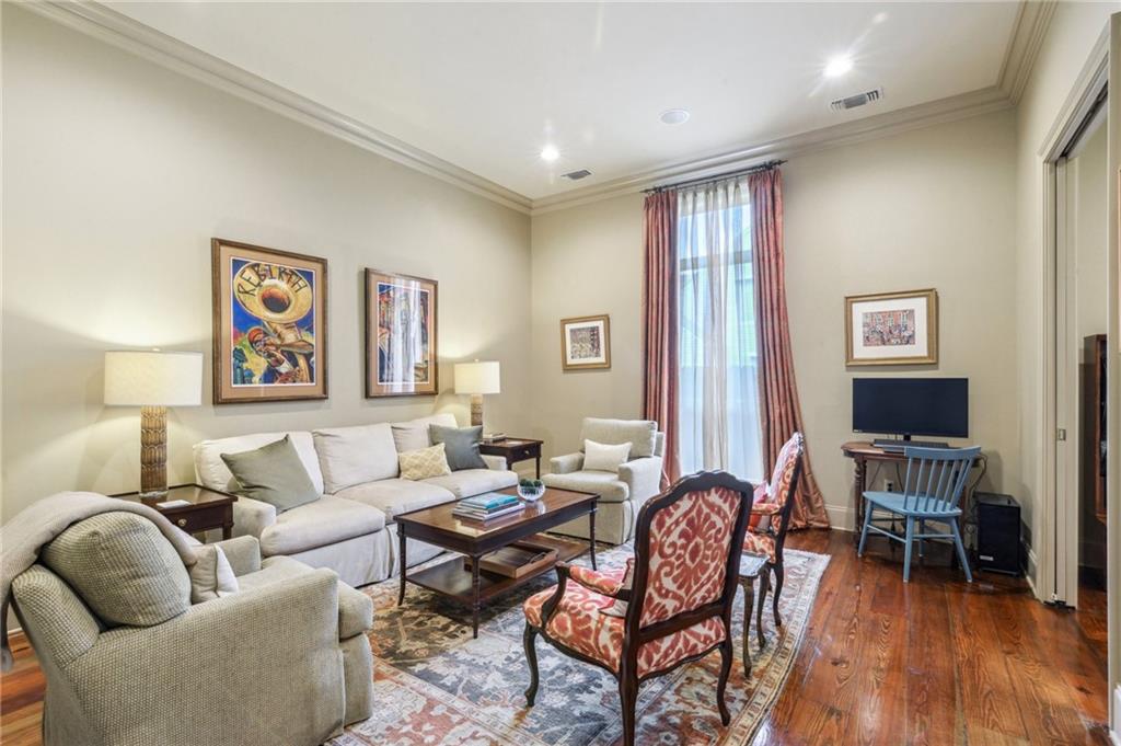 519 HOMESTEAD Avenue