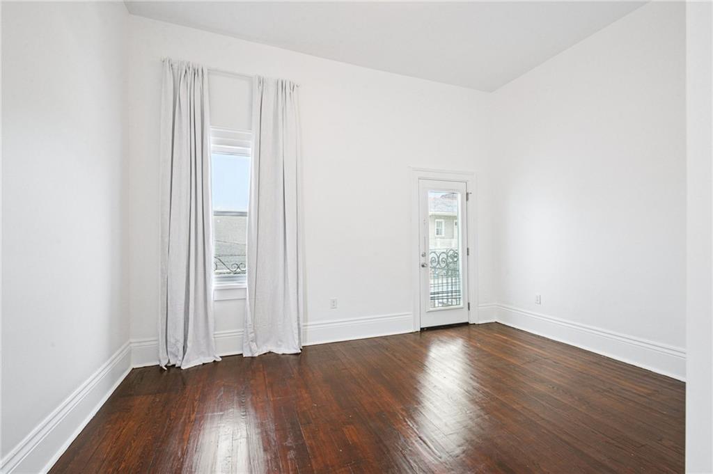 5416 MAGAZINE Street