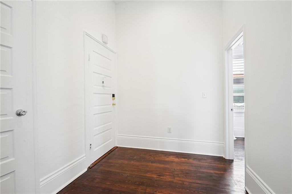 5416 MAGAZINE Street