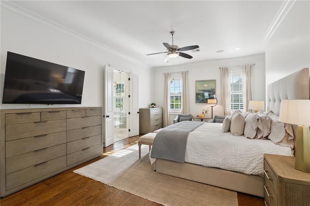 1022 UPPERLINE Street