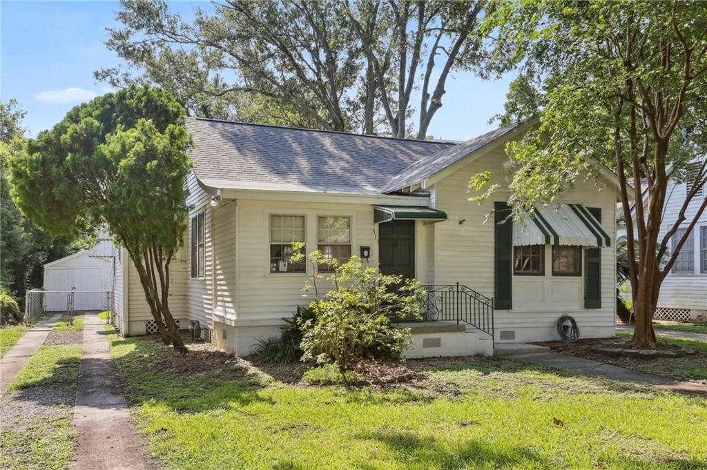 313 RIO VISTA Avenue