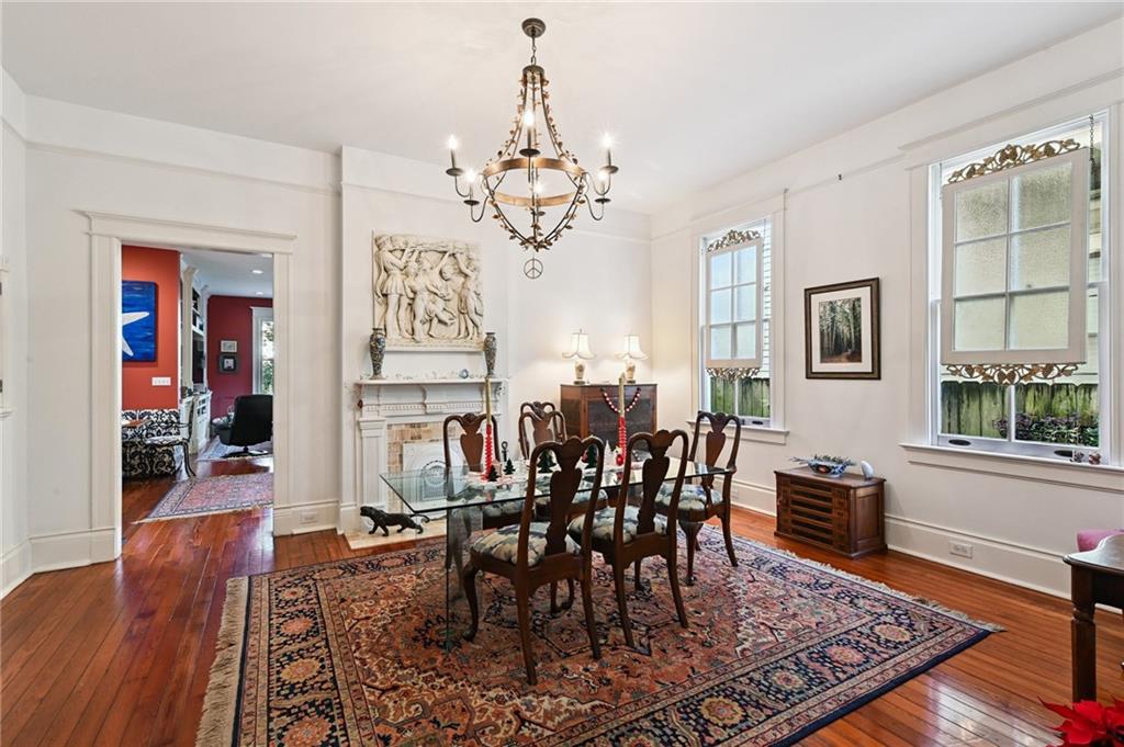 725 NASHVILLE Avenue