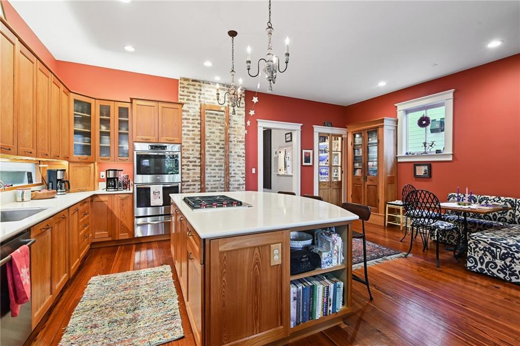 725 NASHVILLE Avenue